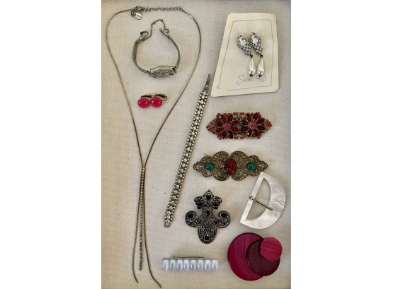 Vintage Jewelry Including Lucite Pins & Rhinestone Brooches