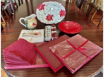 Christmas Serving Ware, Napkins, Placemats, & Napkin Holders
