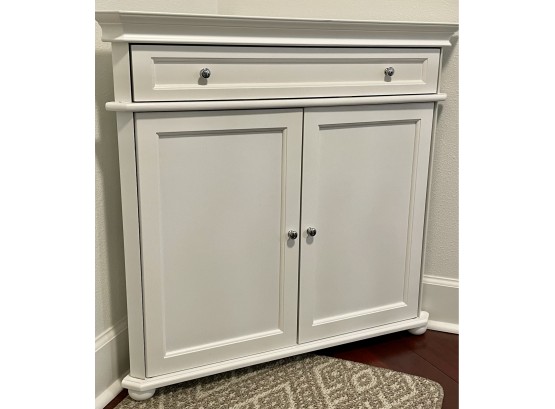 White Painted Corner Cabinet With Top Drawer