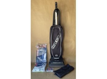 Oreck Model 7 XL Vacuum Cleaner With Bags
