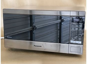 Panasonic NN-SN744S Microwave