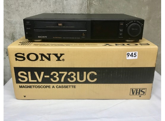 Sony SLV-373UC VHS Player