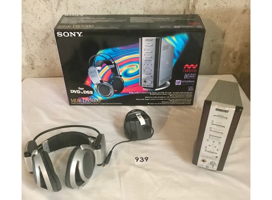 Sony MDR-DS5000 Digital Surround Headphone System W/Box