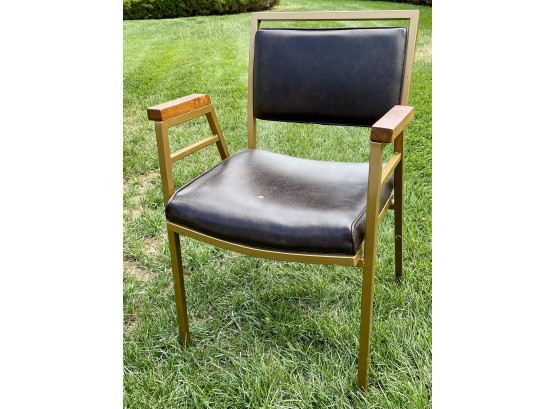 Vintage Tri-Par Chair