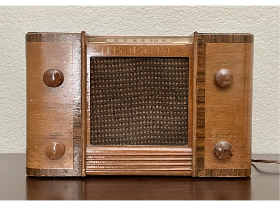 Vintage Westinghouse Radio