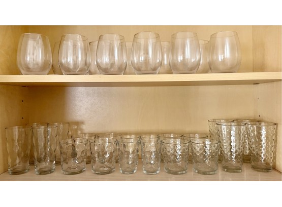 Glasses With Dimpled Motif And Stemless Wine Glasses