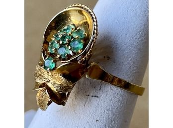 18k Gold Vintage Ring With Green Stones