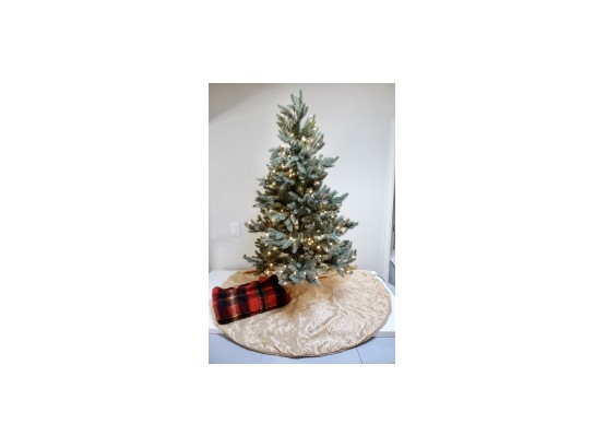 4.5' Tall Prelit Faux Christmas Tree With Tree Skirt & Throw