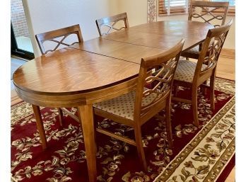 Mid Century Dining Table With 5 Chairs & Two Leaves