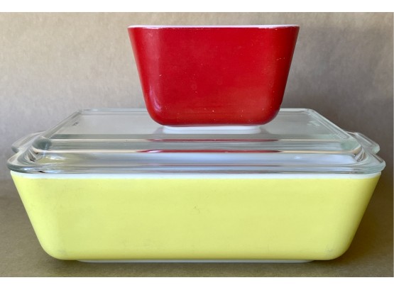 Pyrex Primary Refrigerator Dishes