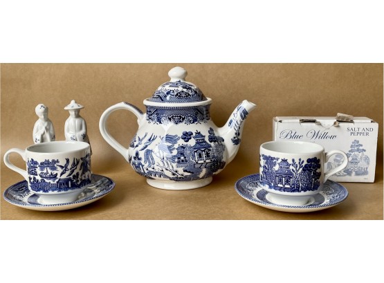 Churchill Blue Willow Tea Pot, Mugs/saucers, & Shaker Set With Box