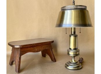Cute Wood Foot Stool & Brass Finish Table Lamp