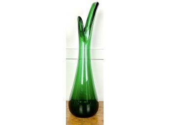 Mid Century Swung Glass Vase In Emerald Green
