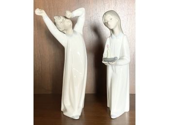 2 Laadro Figurines, Children In Night Gowns