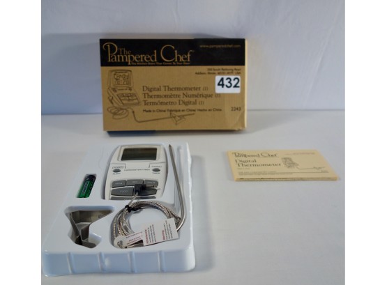 Pampered Chef Digital Thermometer In Box, #2243