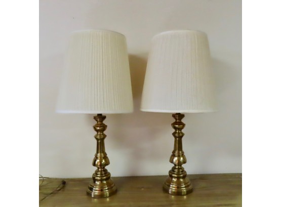2 Matching Brass Table Lampes, 32' Tall W/shade.