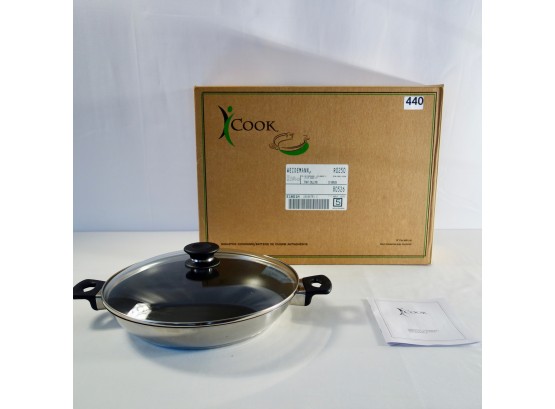 ICook 12' Nonstick Frypan W/ Lid, In Box, Looks Brand New
