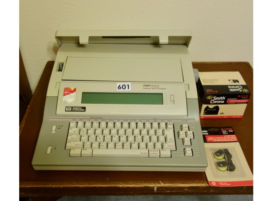 Smith Corona PWP 50D Personal Word Processor & Accessories