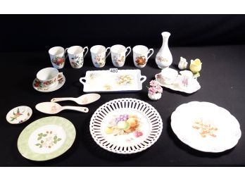 Assorted China Pieces