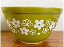 Vintage Spring Blossom Pyrex Mixing Bowls In Great Shape, 401 & 402