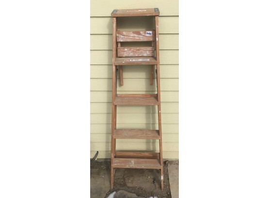 Keller 5' Wood Step Ladder