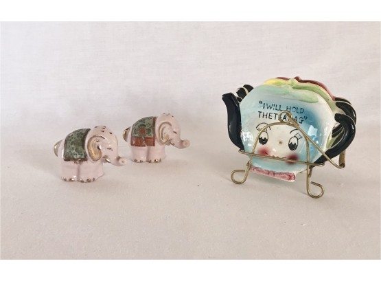 Adorable Vintage Elephant Shakers & Tea Bag Dishes In Stand