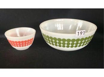 Vintage Pyrex Polka Dots Bowls, 401 & 404