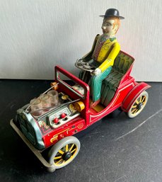 OLD TIME TIN AUTOMOBILE JALOPY BATTERYJAPAN-WE CAN SHIP!