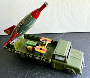 FRICTION TIN TOY MILITARY MOBILE MISSILE LAUNCHER TRUCK TN JAPAN- WE CAN SHIP!