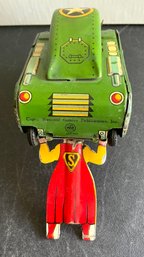 MARX SUPERMAN LIFTING TANK NATIONAL COMICS Works- WE CAN SHIP!