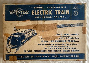 2 SANTA FE LOCOMOTIVES IN HAPPI TIME BOX WITH TRAINS CARS ETC. PLEASE SEE PICS FOR WHAT IS IN BOX WE CAN SHIP!