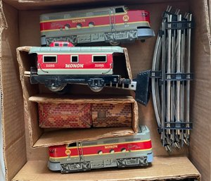 MARX DIESEL TYPE BOXED SET AS SHOWN, SEE PICTURES FOR CONTENTS - WE CAN SHIP!