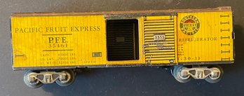 MARX TIN PFE #35461 REFRIGERATOR CAR, PACIFIC FRUIT EXPRESS - WE CAN SHIP!