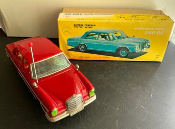 ICHIKO BATTERY RED MERCEDES BENZ 250SE COUPE With BOX - WE CAN SHIP!