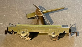 MARX ARMY SUPPLY TRAIN CAR WITH ANTI-AIRCRAFT GUN - WE CAN SHIP!