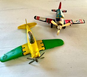 HUBLEY KIDDIE TOY FIGHTER PLANE WITH FOLDING WINGS DIE CAST & TIN 568 LITHO US AIR FORCE 568- WE CAN SHIP!