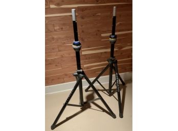 PAIR ULTIMATE SUPPORT SPEAKER STANDS