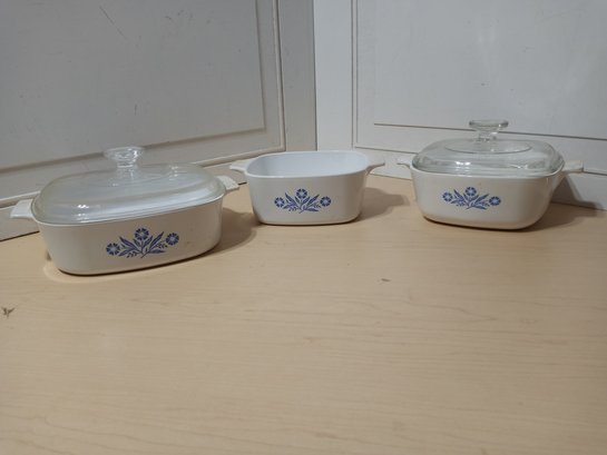 3 Corning Ware Casserole Dishes, 2 Are 1.5 Liters, 1 Is 2 Liters
