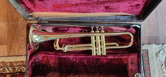 American Diplomat Trumpet Made By Hutt In West Germany.  Vincent Bach Corp 1 Mouth Piece