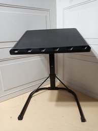 Adjustable Computer Table