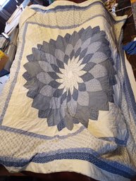 Large Comforter/quilt With Lovely Blue And White Flower - Over 7 Ft Long