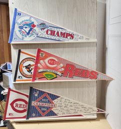 5 Vintage Felt, Full Size Sport Team Pennants