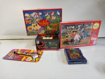 5 NOS Games/puzzles Or Toys