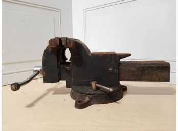 Large And Heavy, Hand Crank, Vice Grip