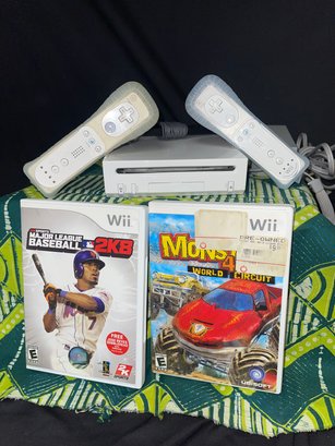 Nintendo Wii Console Set