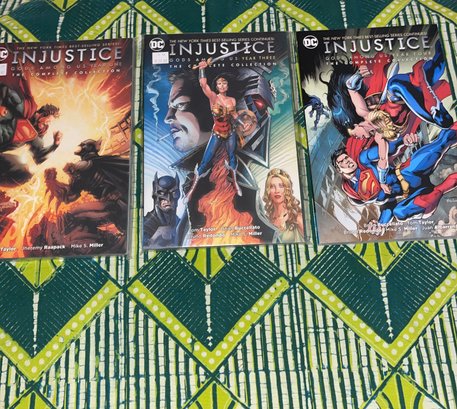 3 Comic Books Of Injustice