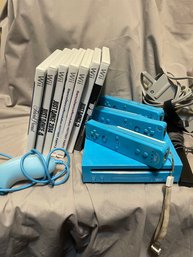 Nintendo Wii Blue W Games Lot