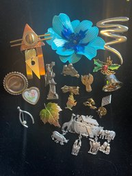 16 Pin/brooches