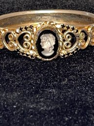 Stunning Antique Cameo Embossed Gold Tone Bangle Hinged Bracelet