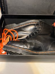 Doctor Martens Beams Babylon Boots